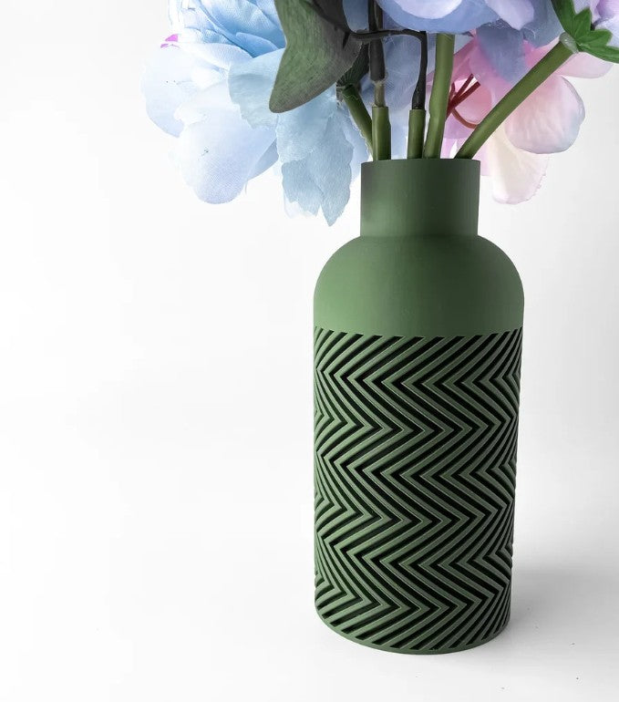 Sember Vase – Modern 3D-Printed Decorative Vase for Home & Office